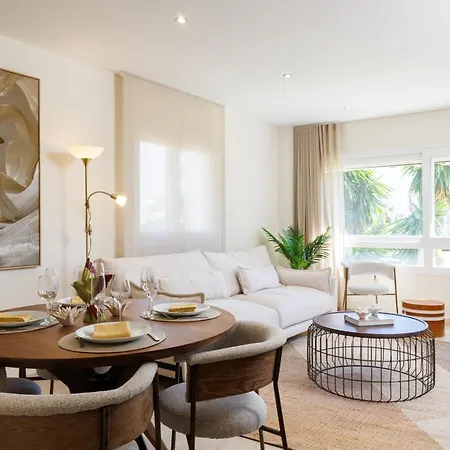 Banus - Banus Playa Rocio, Brand New, Direct Access To The Beach, Terrace Direct Views Of The Garden & Pool, 3-min Walk To Puerto Banus , Super Bright Marbella