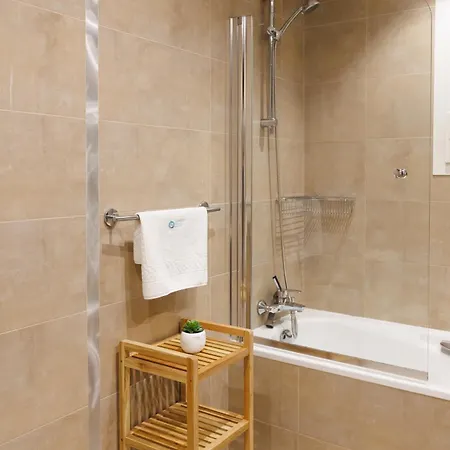 Banus - Banus Playa Rocio, Brand New, Direct Access To The Beach, Terrace Direct Views Of The Garden & Pool, 3-min Walk To Puerto Banus , Super Bright Apartmán Marbella