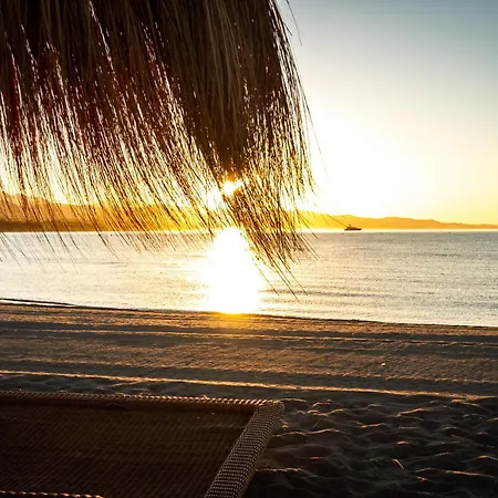 Banus - Banus Playa Rocio, Brand New, Direct Access To The Beach, Terrace Direct Views Of The Garden & Pool, 3-min Walk To Puerto Banus , Super Bright Apartmán Marbella