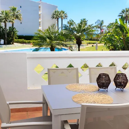 Banus - Banus Playa Rocio, Brand New, Direct Access To The Beach, Terrace Direct Views Of The Garden & Pool, 3-min Walk To Puerto Banus , Super Bright Apartmán Marbella
